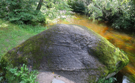 1. Akmuo Rapolas.jpg